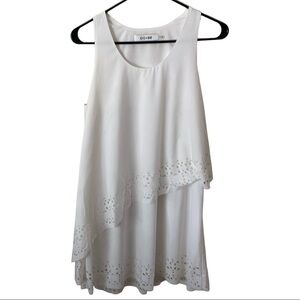 DO+BE White two-layer with embroidery details sleeveless Women Small Top